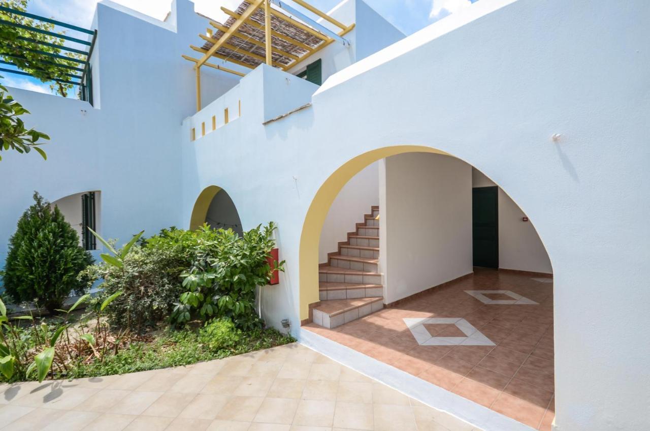 Hotel Fanis Agia Anna  エクステリア 写真