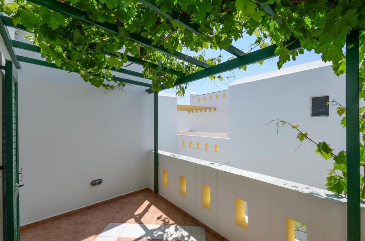 Hotel Fanis Agia Anna  エクステリア 写真