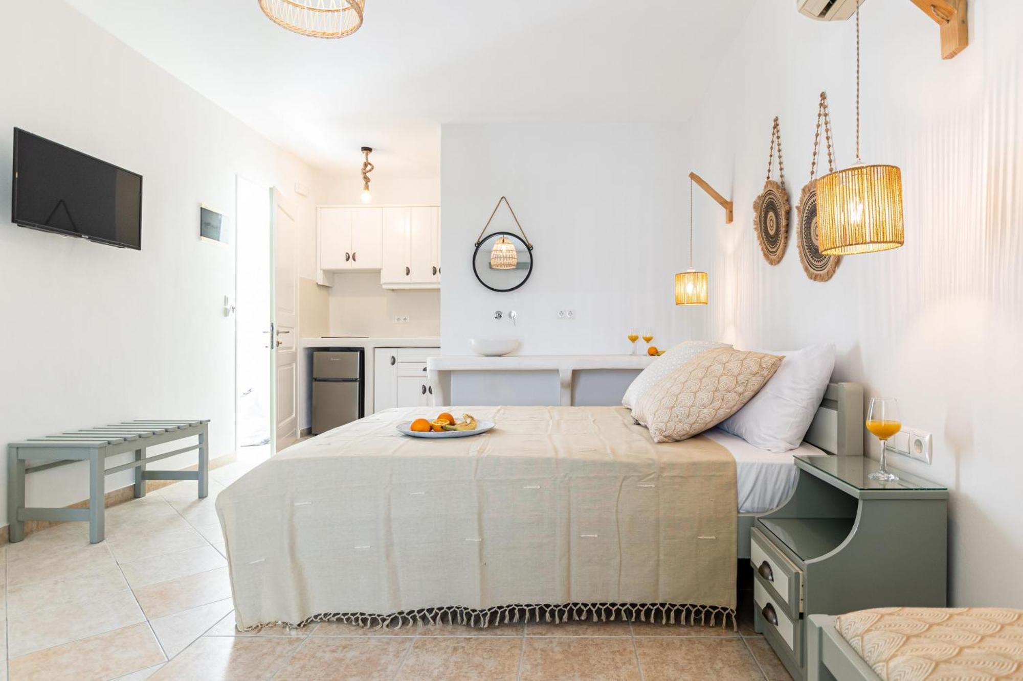 Hotel Fanis Agia Anna  エクステリア 写真