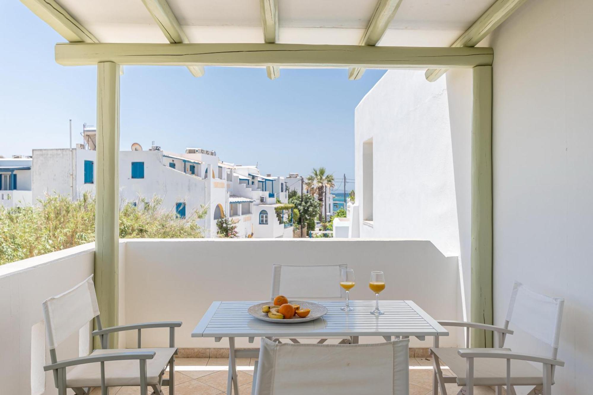 Hotel Fanis Agia Anna  エクステリア 写真