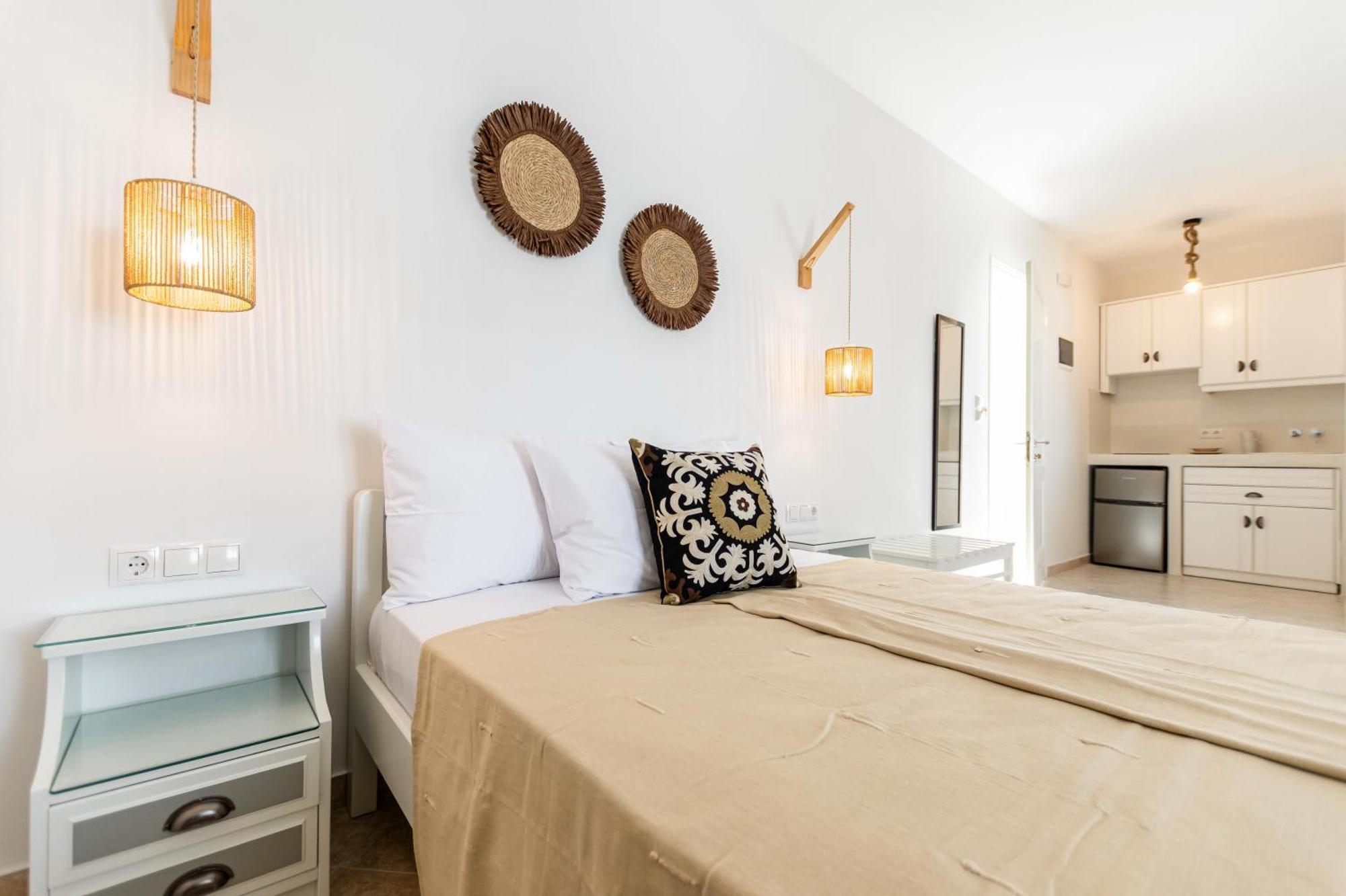 Hotel Fanis Agia Anna  エクステリア 写真