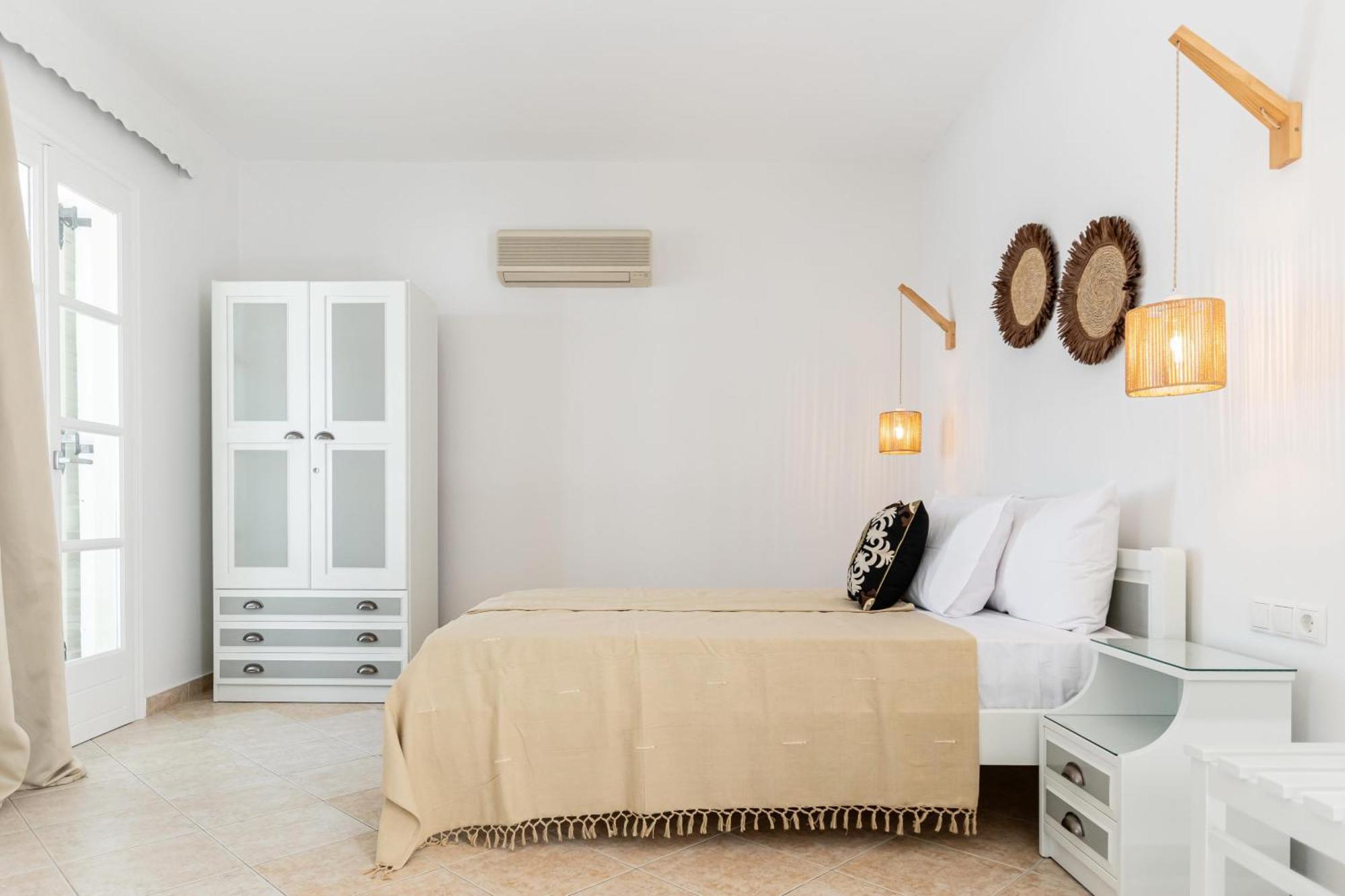 Hotel Fanis Agia Anna  エクステリア 写真